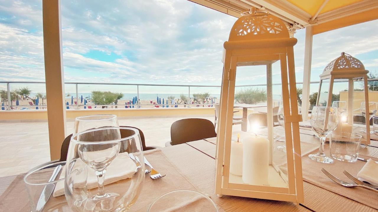 Hotel Fenix Cavallino-Treporti Eksteriør bilde